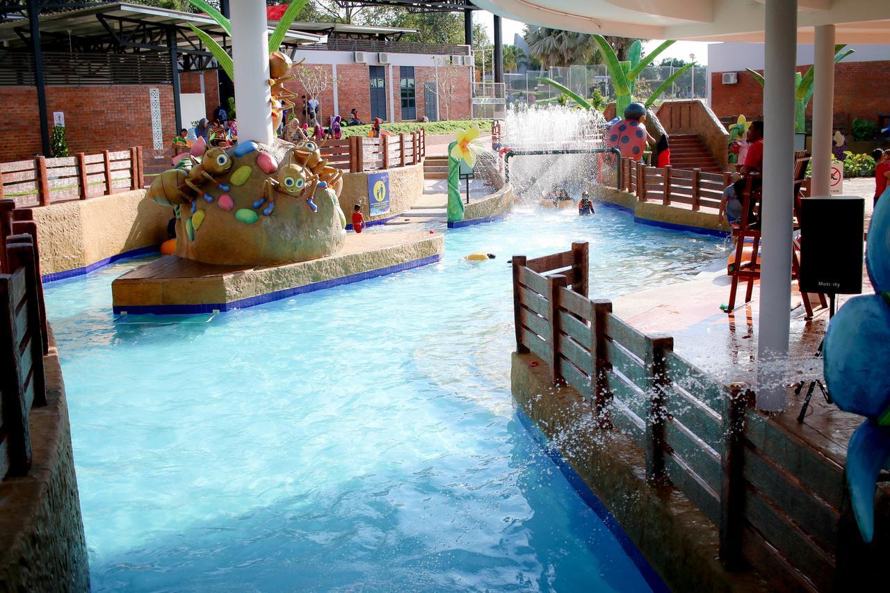 Bdb Darulaman Golf Resort Alor Setar Exteriér fotografie