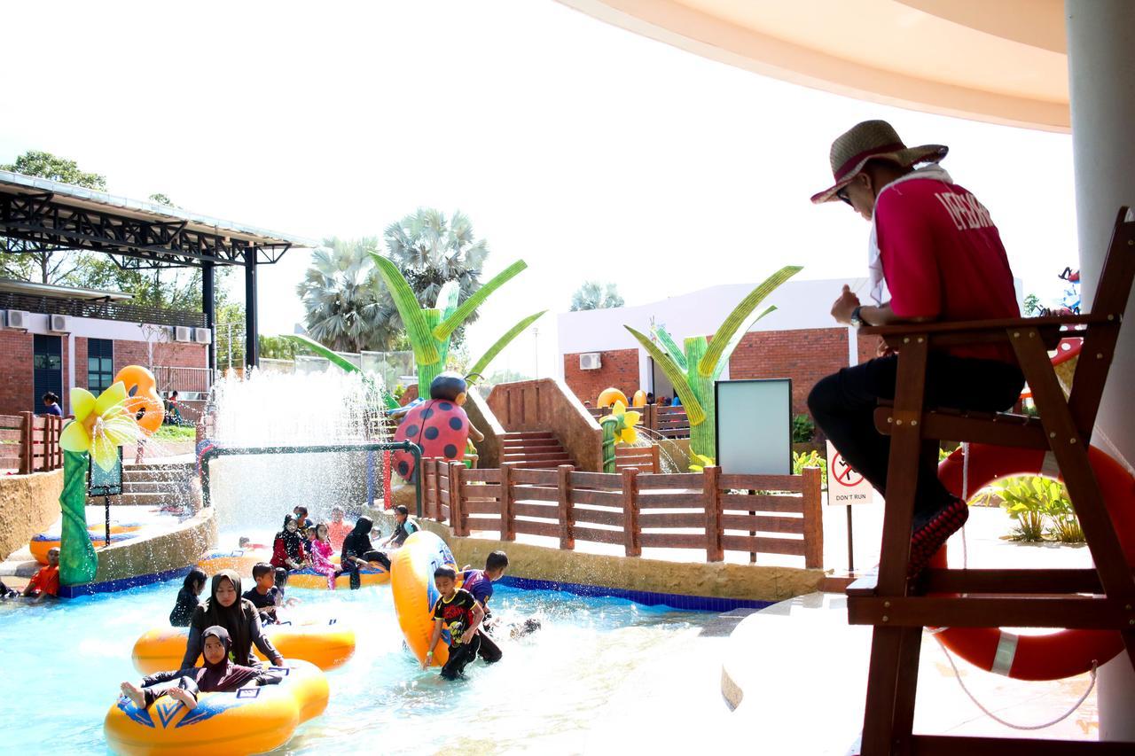 Bdb Darulaman Golf Resort Alor Setar Exteriér fotografie