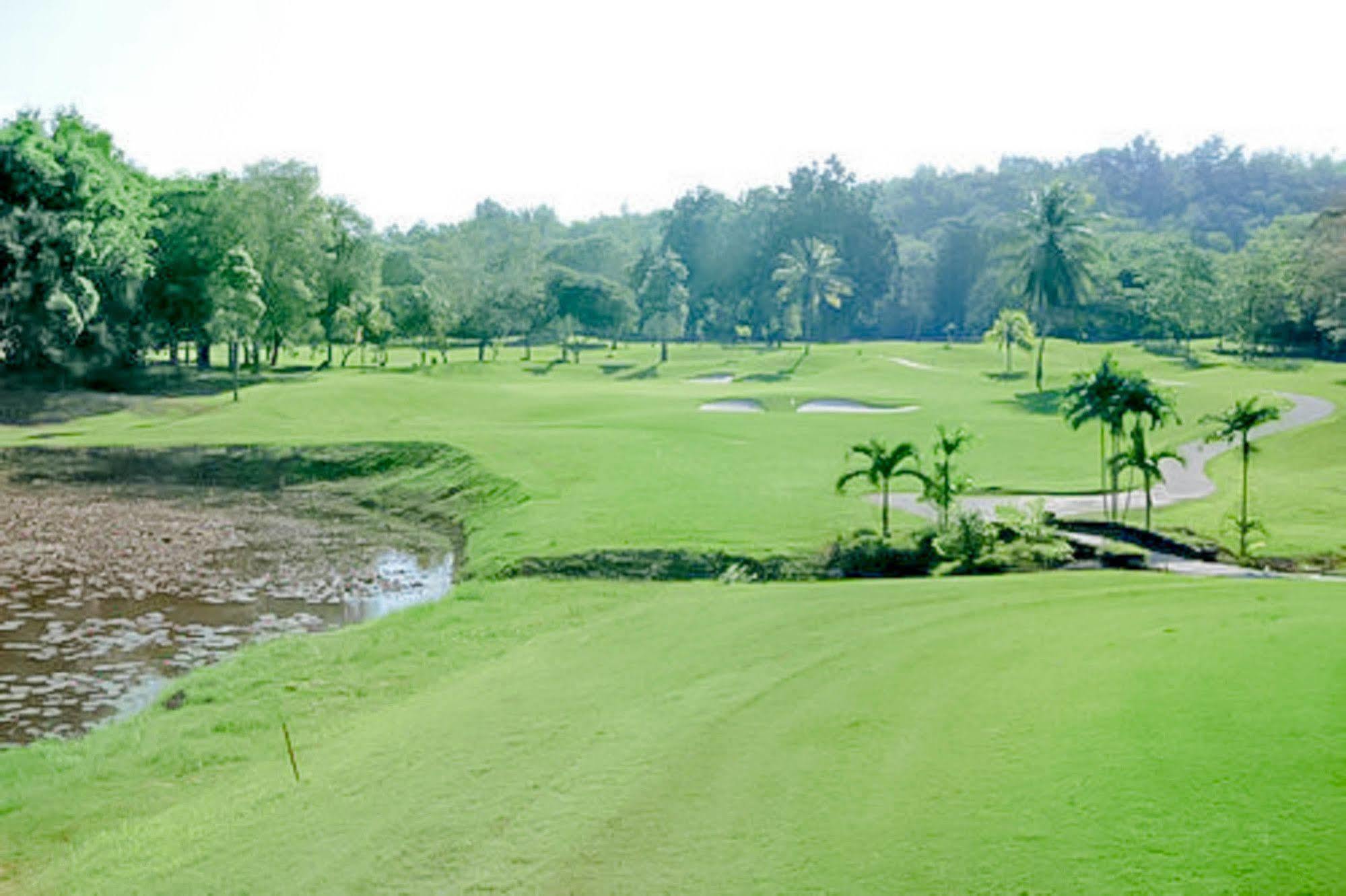 Bdb Darulaman Golf Resort Alor Setar Exteriér fotografie
